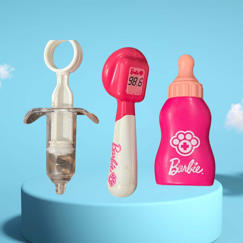 Barbie Hug N’ Heal Pet Doctor Accessory Lot